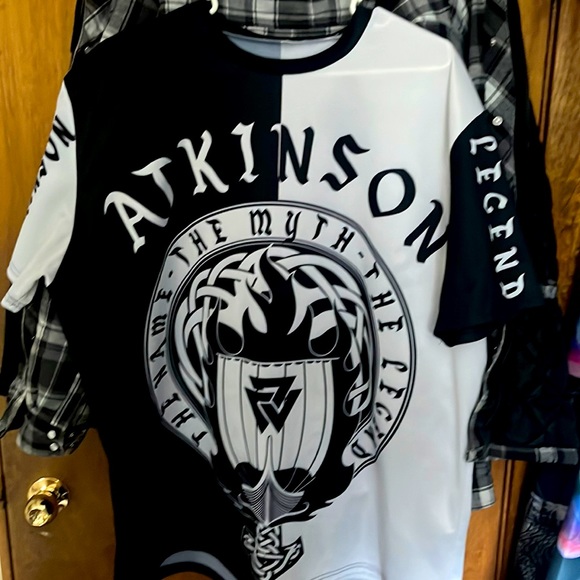 Legend - Picture 1 of 1